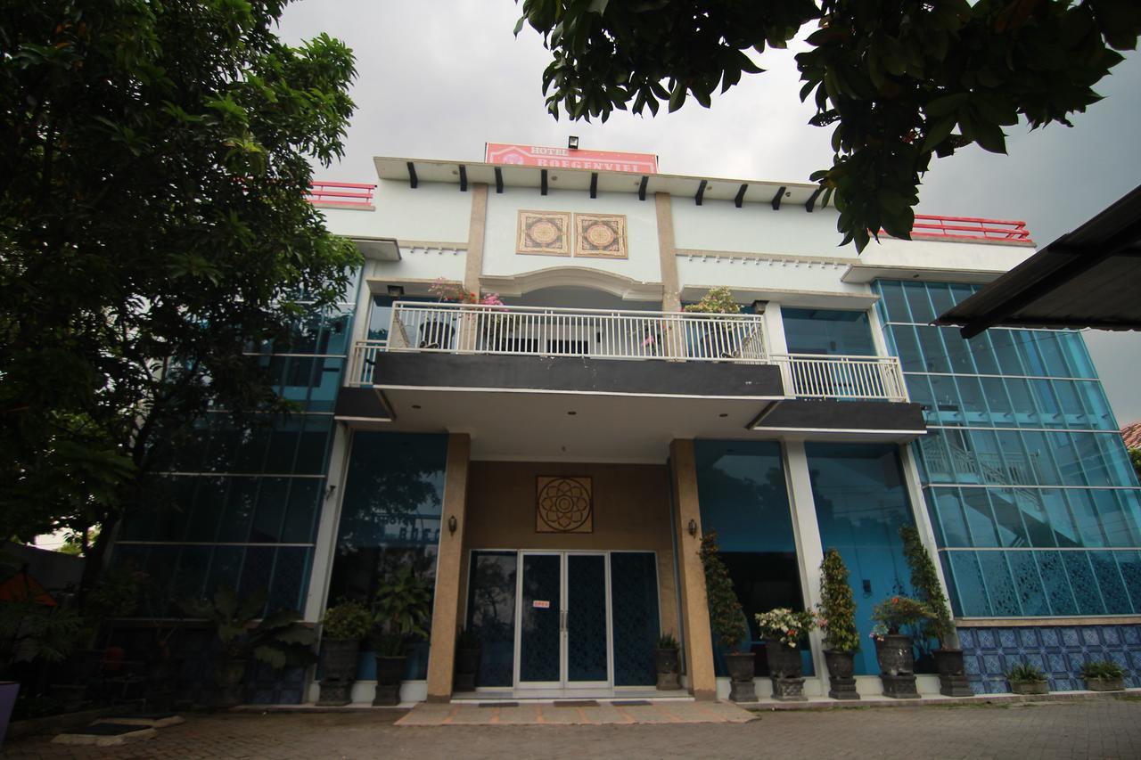 Hotel Boegenviel Syariah Lamongan Extérieur photo